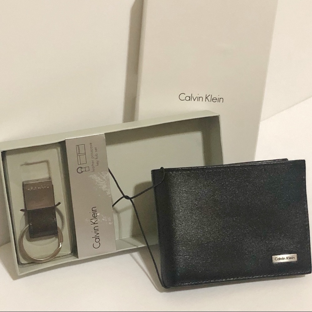 NEW Calvin Klein Wallet